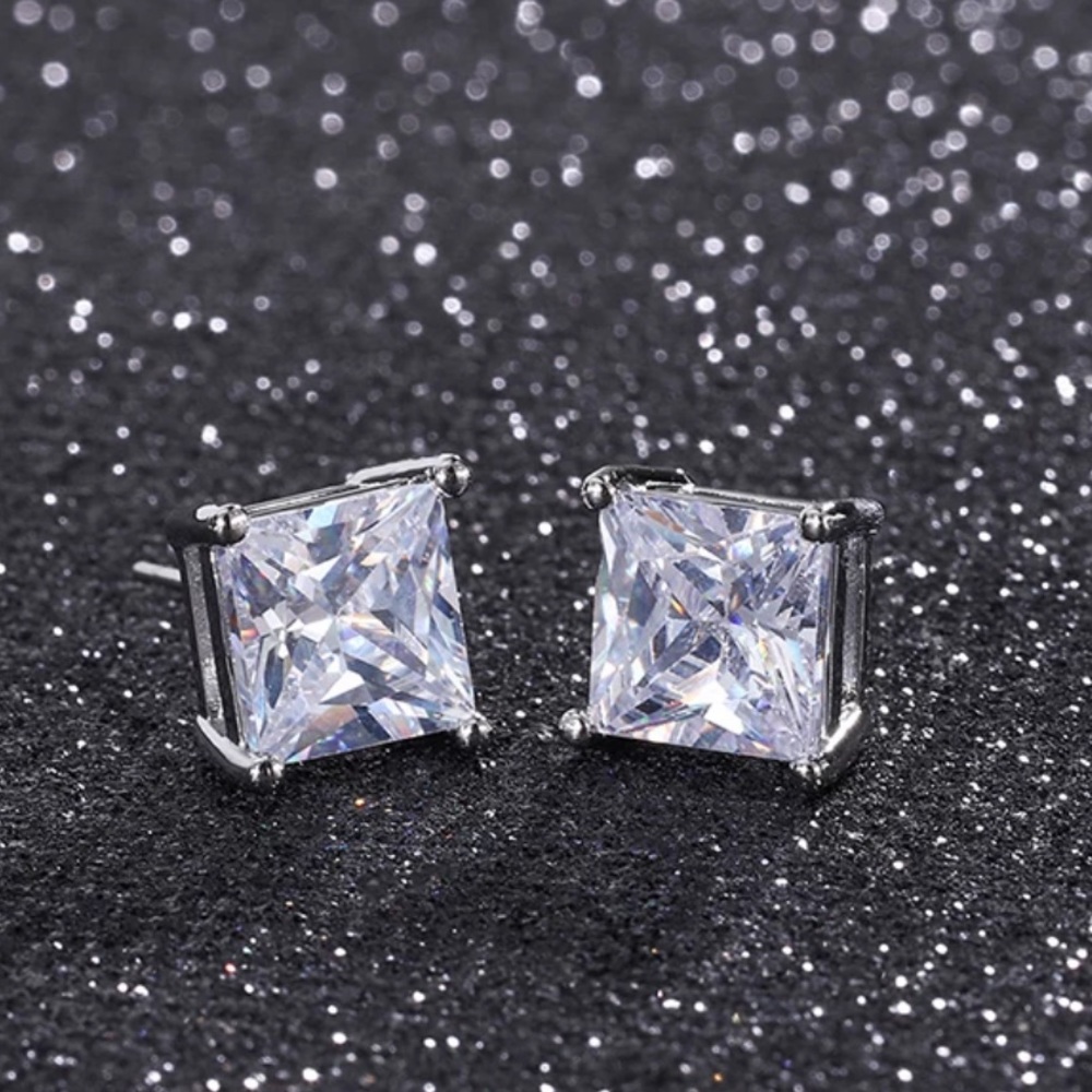 7mm SQUARE STUD STERLING SILVER EARRING - Picture 2 of 6
